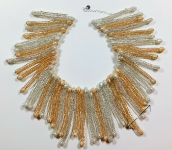 ketting,necklace, zilverdraad in ISK techniek, goudkleurig koperdraad, Danarts, zoetwater parels, 