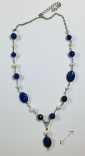 lapis Lazuli, zilverdraad, zilveren ketting en kralen, 4 zoetw. parels, 5 zoutw. parels, Danarts